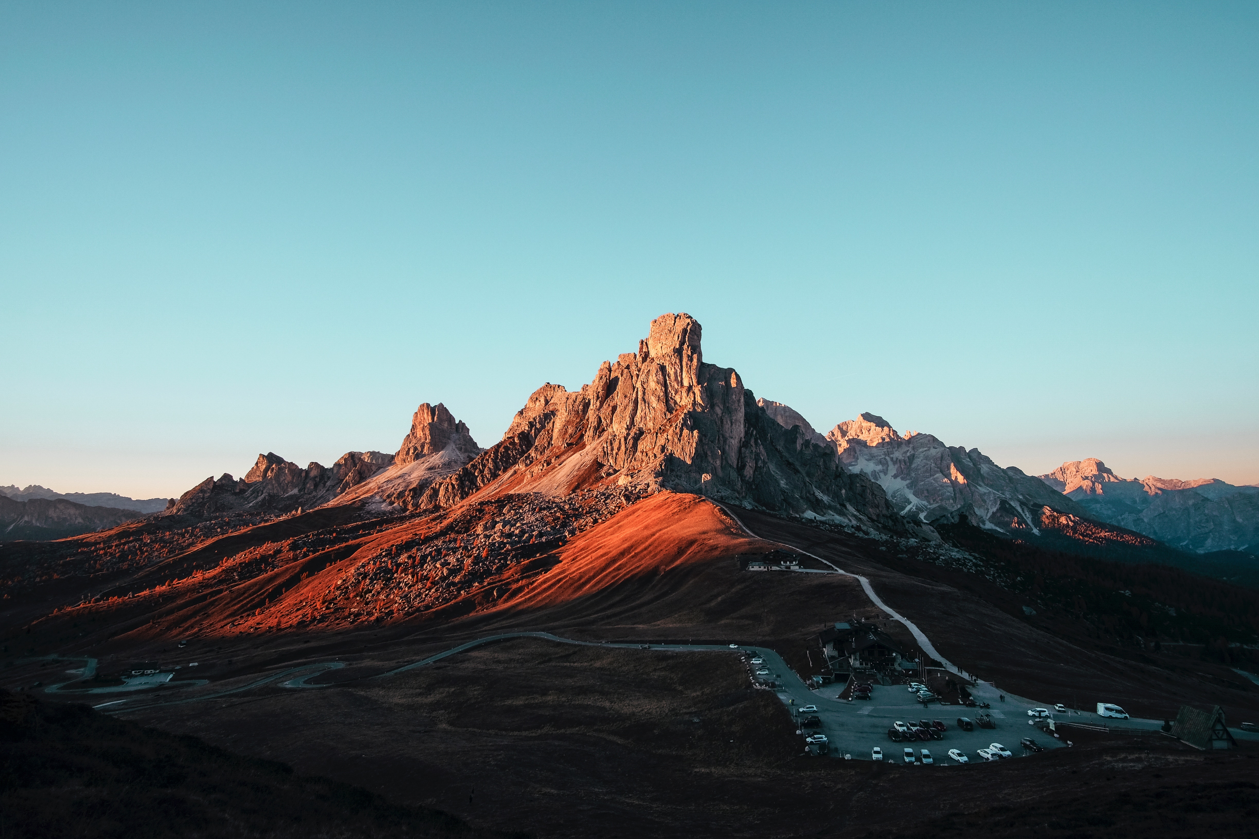 Фото os x. Горы Сьерра Невада Эппл. Чогори гора. В горах. Горы макбук.